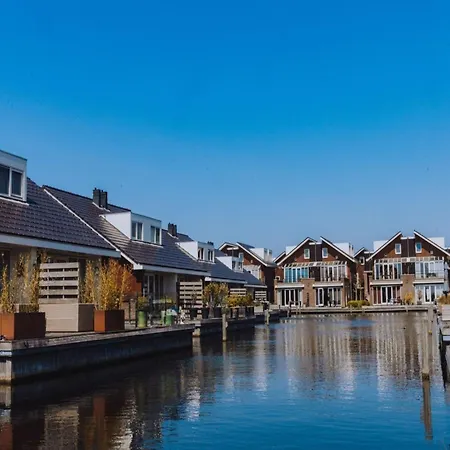 Apartment Lake-view Close To Amsterdam *