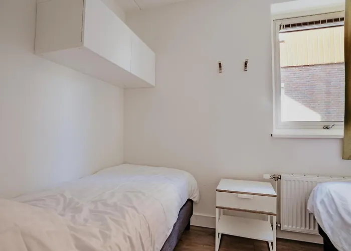 Apartamento Spacious Lakeside Retreat *